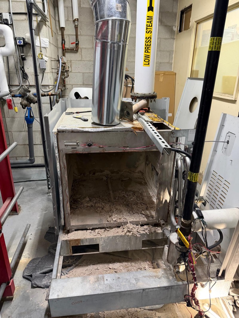 Mechanical Room Humidifier Cleaning & Descaling